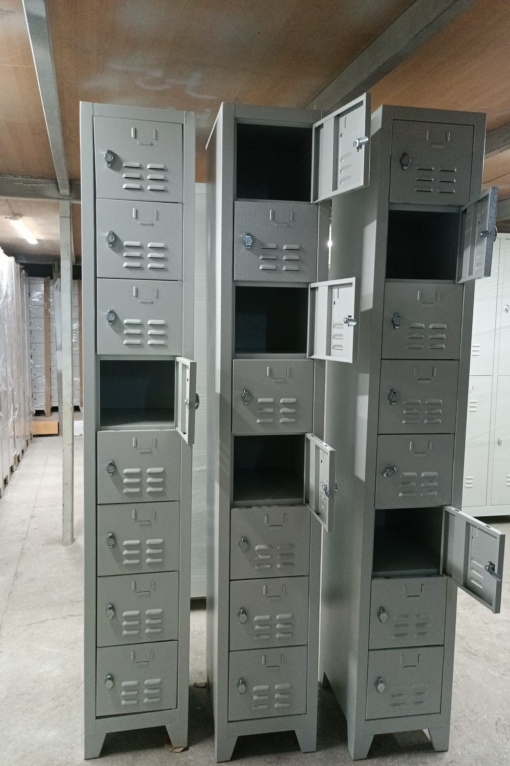 8 Gözlü Ayakkabı Dolabı