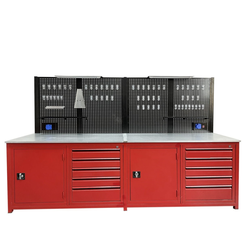 Dolaplı 2.5 Metre Takım Tezgahı