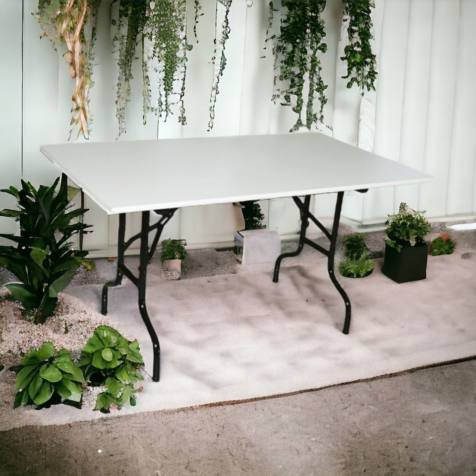 Katlanır Metal Ayaklı MDF Masa